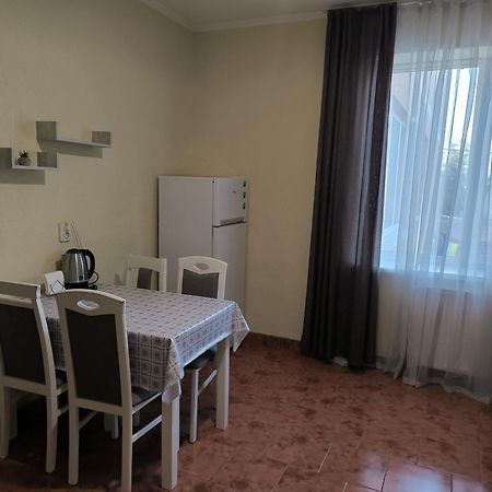 Apartments Domovik Мостова 5 Кв 37 Mukacheve Exterior foto