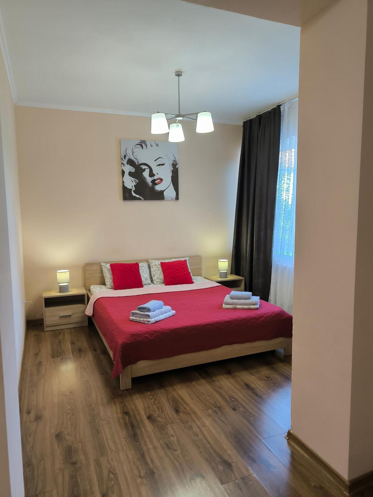 Apartments Domovik Мостова 5 Кв 37 Mukacheve Exterior foto